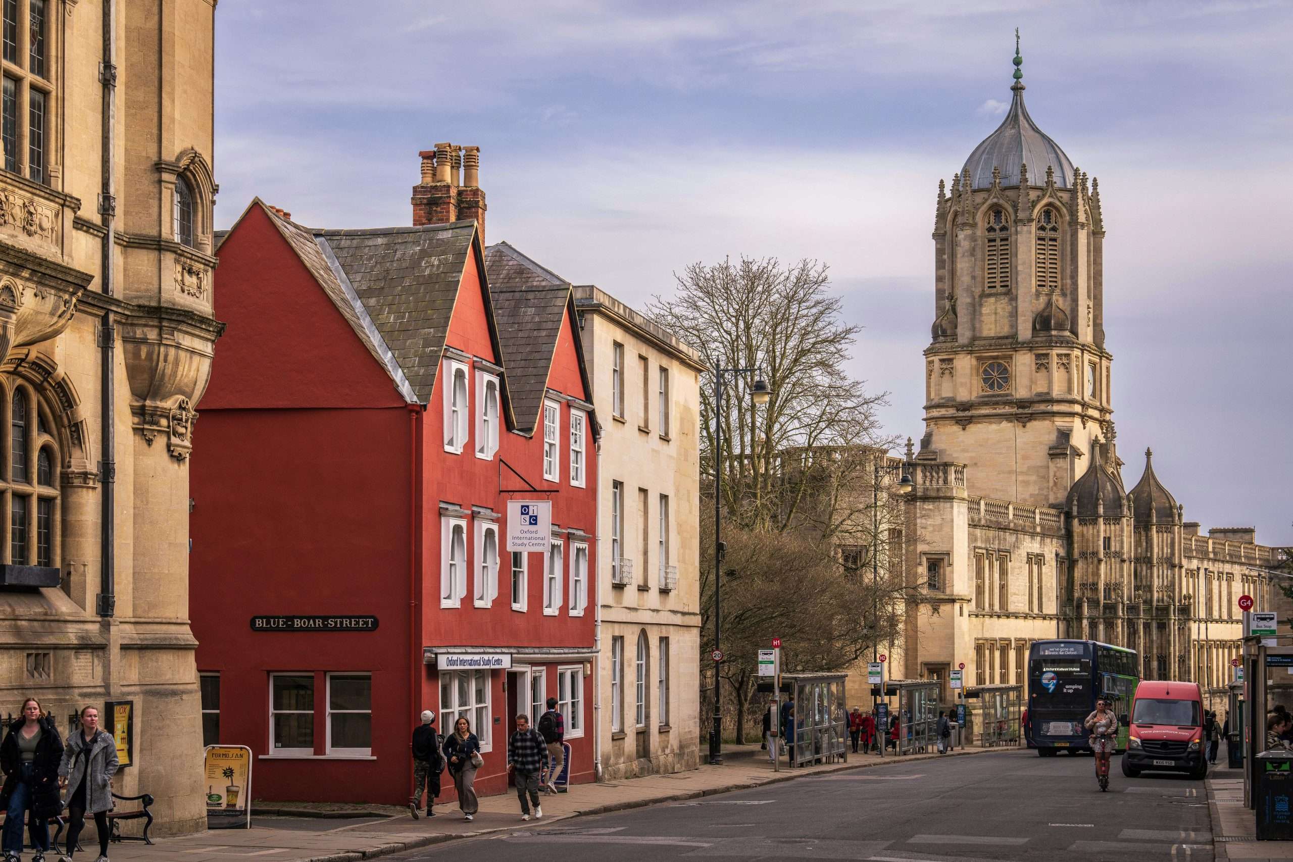 Quintus Scholars Oxford Street Image